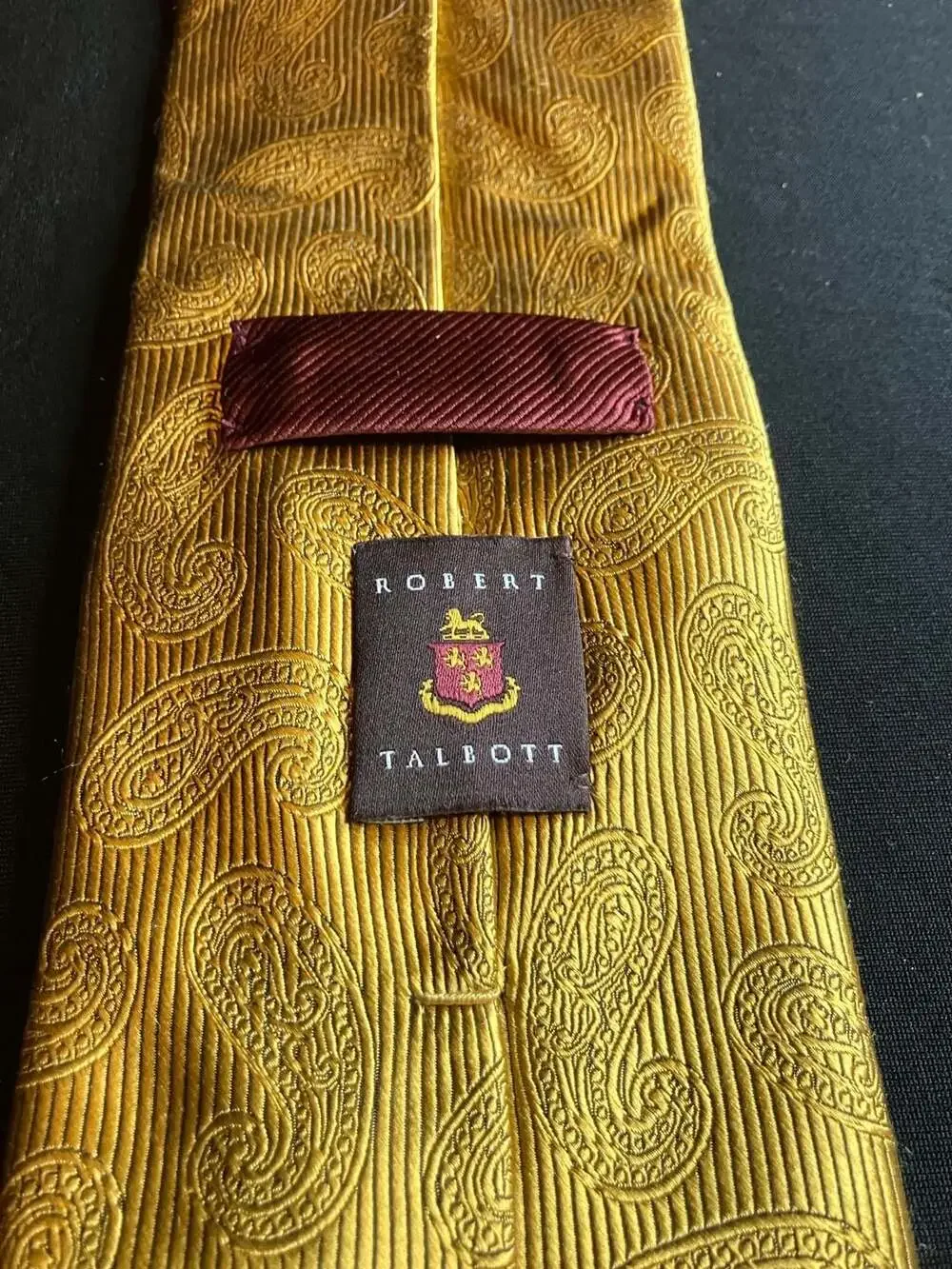 Robert Talbott Gold Paisley 100% Silk Men's Necktie